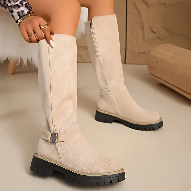 Botas Altas Daniella: Estilo Atrevido y Seguridad Invierno
